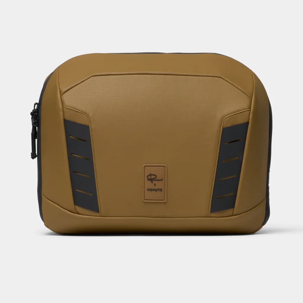 Nomatic McKinnon Camera Messenger 13L